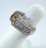 18K W/G DIA RING - Image 2