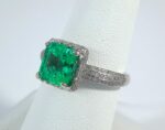 18KW EMERALD DIA RING - Image 4