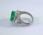 3.74CT EMERALD & DIA PLAT RING - Image 5