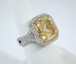18KW FANCY YELLOW DIA RING - Image 3