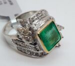 18K W/G DIA/EMRLD RING - Image 2