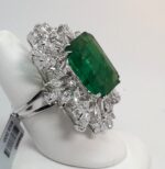 18K W/G DIA/EMRLD RING - Image 2